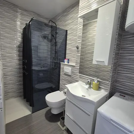 Apartment Gogo, Free Parking, Self Check-In Split Exterior photo